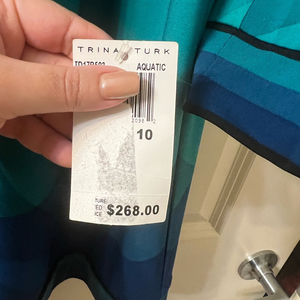 Trina Turk Dress, size 10, NWT - Picture 3 of 3